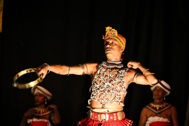 Kandy dancers