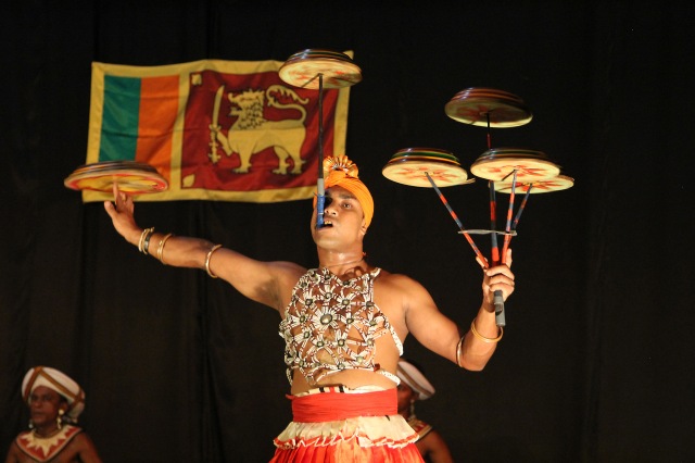 Kandy dancers